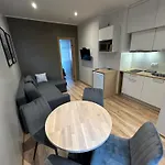 Apartamento Jon's 2 *