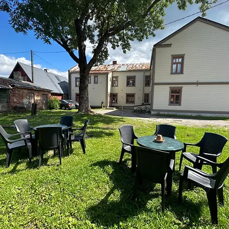 Jon's 2 * Пярну