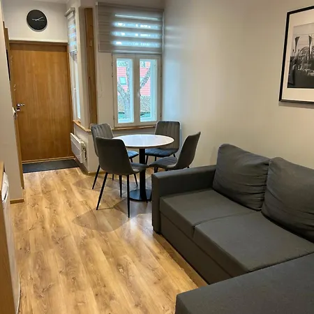 Jon's 2 Апартаменты