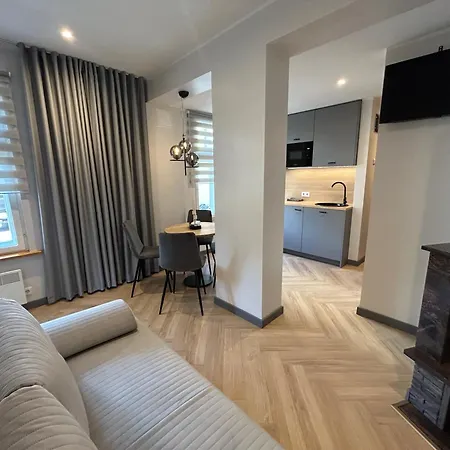 Jon's 2 * Пярну