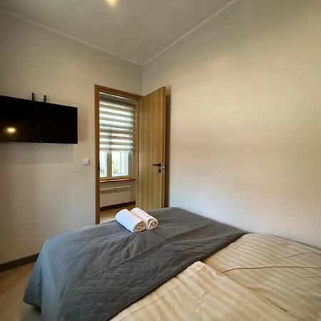 Jon's 2 Апартаменты Пярну