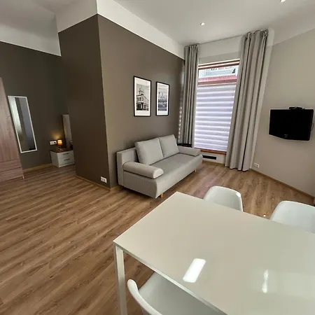 Jon's 2 Апартаменты