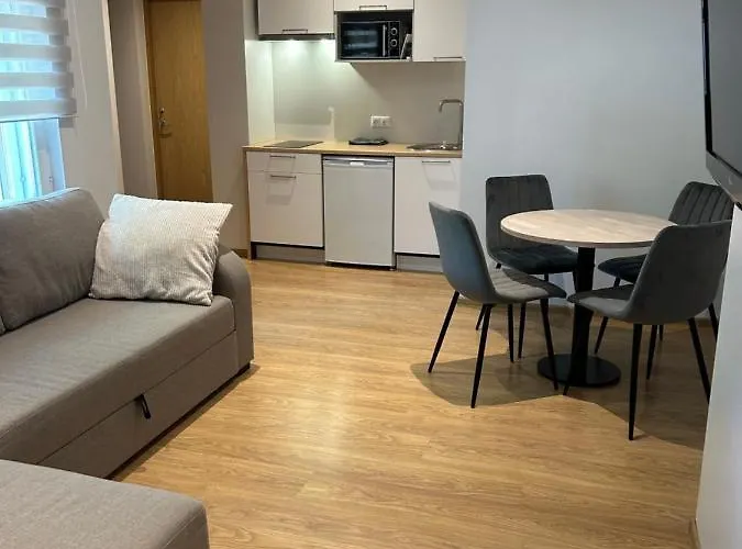 Jon's 2 * Пярну