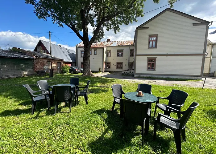 Jon's 2 * Пярну